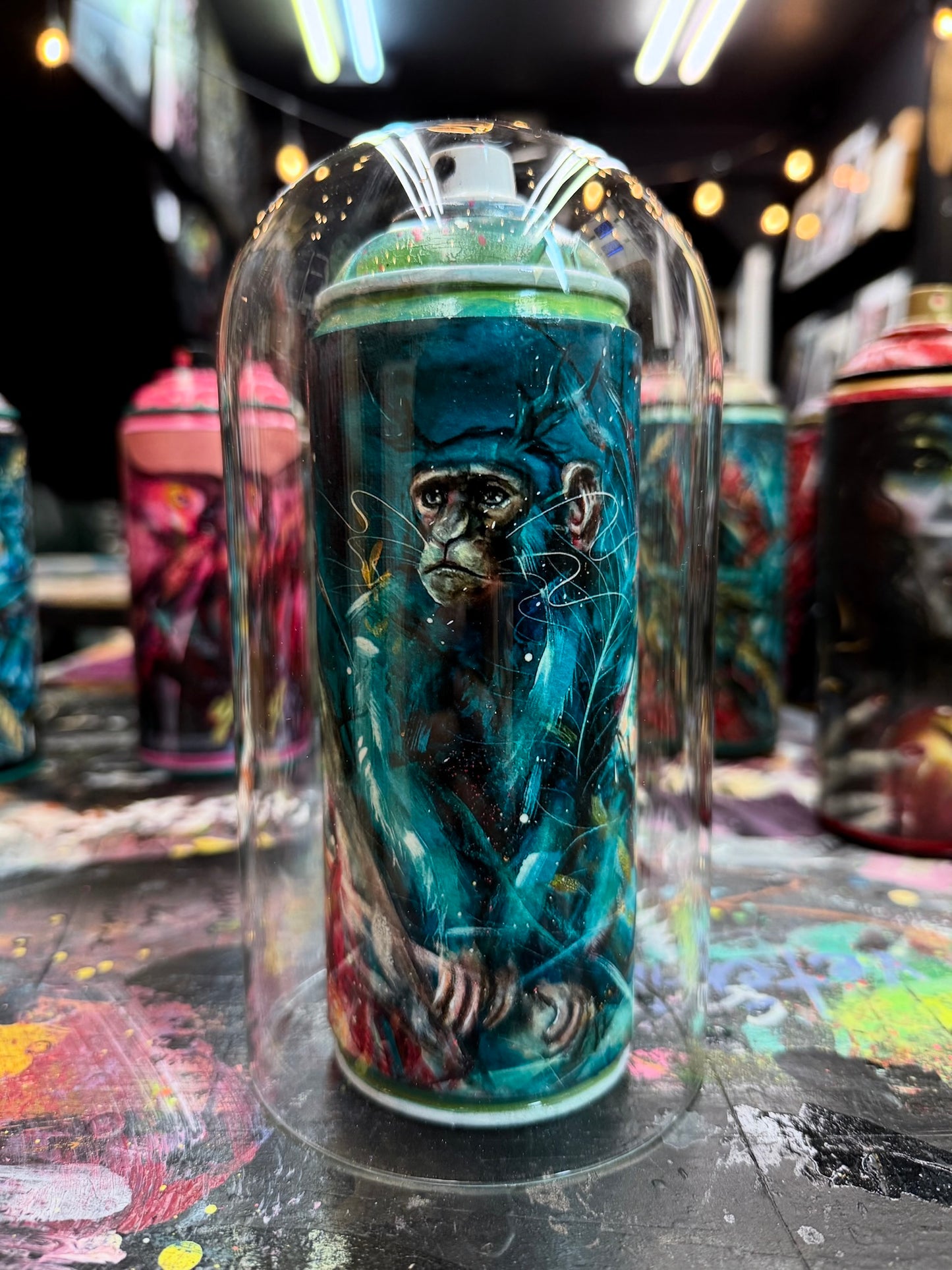 Bombe aérosol Singeries