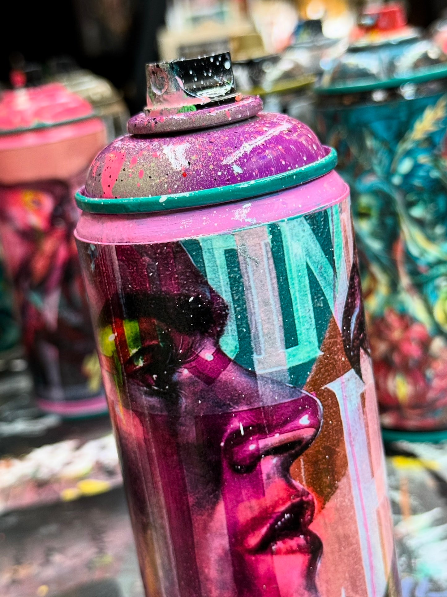 Bombe aérosol Frida