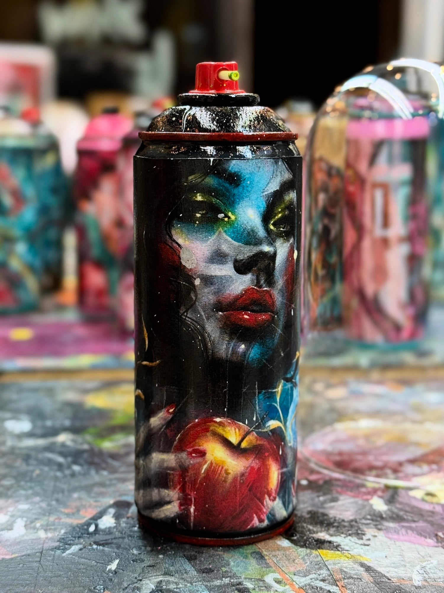Bombes aérosol oeuvres d’art